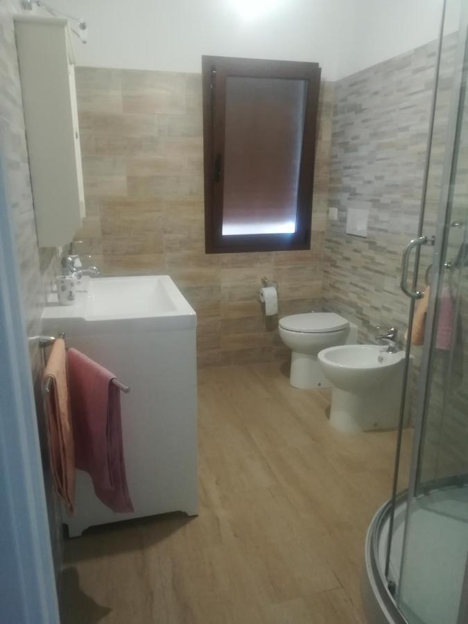 Tirso B&B 토르톨리 외부 사진